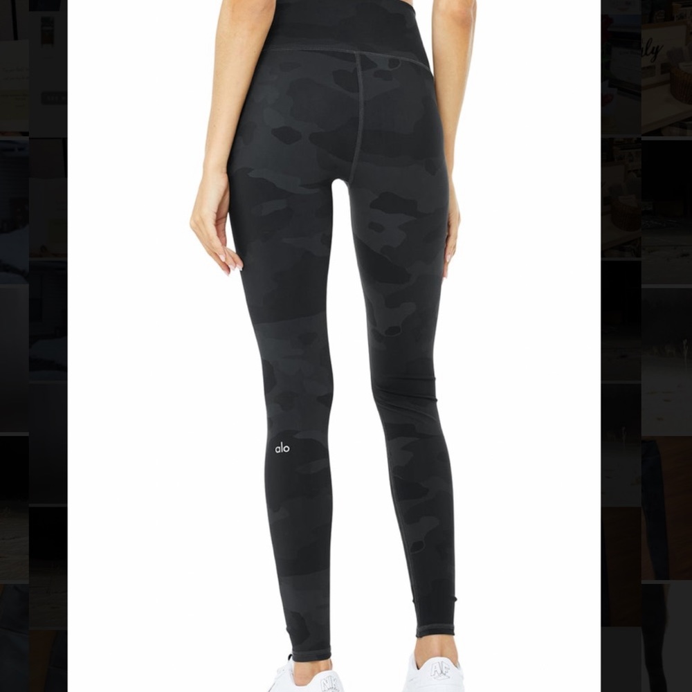 Alo High-Waist Camo Vapor Legging